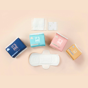[Its Me] Pure & Fit Regular, Paquete de 12 Toallas Menstruales con Capa Transpirable para una Higiene Femenina Confiable - Product Image 1