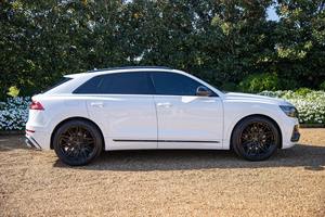 Voiture d'occasion fiable <span class=keywords><strong>Audi</strong></span> <span class=keywords><strong>SQ8</strong></span> Prestige 2021, 500 ch, V8 biturbo, transmission intégrale - Product Image 4