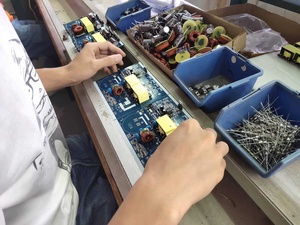 Microinversores de 400W Solar para España 230V 220V Sistema Solar - Product Image 4