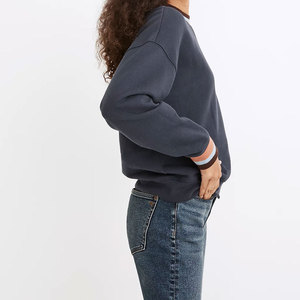Sudadera de cuello redondo para mujer, personalizada, de otoño, informal, de tejido grueso de algodón y felpa francesa, con apliques de cristal y bordados. - Product Image 2