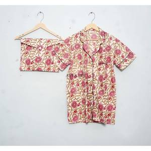 Ensemble de pyjama court pour femme 100% coton indien, printemps/été, respirant, léger, luxueux, logo sur le devant, séchage rapide, couleur personnalisée - Product Image 1