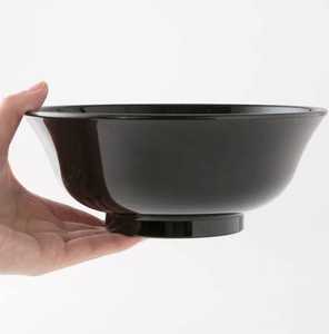Tazón minimalista de resina negra, apto para lavavajillas, para servir comida en casa. - Product Image 1