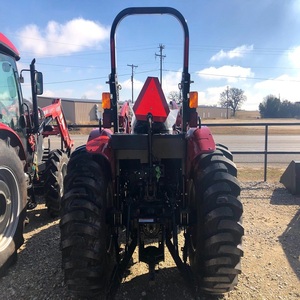 Potente tractor Case IH Farmall 45A diseñado para un rendimiento agrícola de alta resistencia con una fuerza de motor confiable y una calidad superior. - Product Image 6