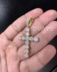 จี้รูปกางเขนประดับเพชรโมอิสซาไนต์ สำหรับชาวคริสต์ เงินแท้ 925 ชุบโรเดียมอย่างดี ประดับเพชรแบบพาเว่ ได้รับการรับรองจาก GCI และ IDGL เหมาะสำหรับเป็นของขวัญ - Product Image 1