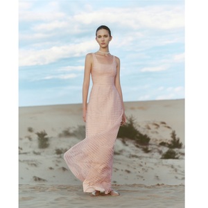 Nuevo Vestido Formal para Mujer, Diseño ODM ALESSIA LAYERING EMB, Vestido Maxi Ligeramente Evase en Línea A, Elegante Vestido de Noche para Dama - Product Image 6