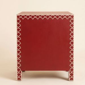 Table de chevet en os incrusté rouge, 2 tiroirs, fabrication artisanale indienne, incrustation motif écailles de poisson, meuble de luxe pour chambre à coucher - Product Image 2