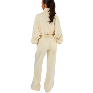 Conjunto Deportivo Corto para Mujer con Cierre Completo, Cuello Alto, Top con Franja Lateral en Contraste, Pantalones Anchos con Cintura Elástica, Atuendo Casual de 2 Piezas - Product Image 2