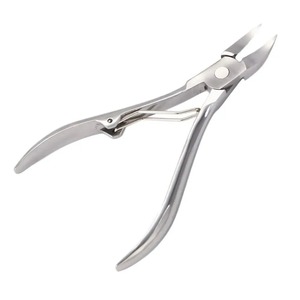 BAFA SURGICAL INSTRUMENTS Coupe-ongles professionnels en acier inoxydable 12,5 mm, lame courbée, pointe acérée, style classique pour les ongles - Product Image 3