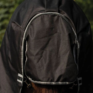 Manta acolchada para caballo, de piel sintética de conejo, relleno de fibra de poliéster, para equitación, de fabricantes. - Product Image 1
