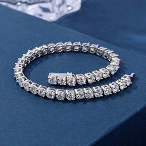 Pulsera de tenis gruesa estilo hip hop chapada en oro con moissanita de corte princesa y piedras brillantes, joyería fina - Product Image 1