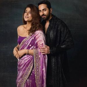 Sari en soie mocha pure et douce avec broderie à cordon de paillettes, motif Zari Butti et blouse jacquard – Prix de gros par Royal Export - Product Image 1