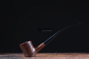 Pipa de Tabaco Clásica de Madera Hecha a Mano, Pipa de Madera Natural Estilo Vintage por Tradebyd - Product Image 3