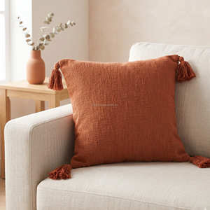 Housse de coussin décorative géométrique vintage en coton lavable avec pompons, style bohème et campagnard, pour canapé - Product Image 6