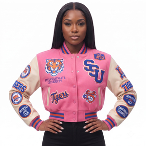 Chaqueta universitaria corta de alta calidad para mujer, personalizada, de invierno, con forro de lana y cuero, estilo HBCU, muy vendida. - Product Image 1