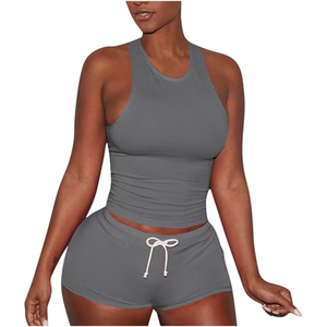 Conjunto de Top Corto y Pantalones Cortos de Verano para Mujer, Estilo Urbano, de Secado Rápido, Casual, Hip Hop, Fabricante OEM Personalizado - Product Image 1