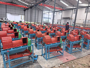 Batteuse ACME AM-70 avec une capacité de 800-2000 kg/h et un taux de battage de 90 % pour le maïs, le soja, le millet et le sorgho - Product Image 6