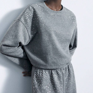 Ensemble de survêtement d'hiver pour hommes grandes tailles, couleur unie, décontracté, avec logo personnalisé, 2 ensembles personnalisables avec strass, sweat à capuche et pantalon de jogging - Product Image 4
