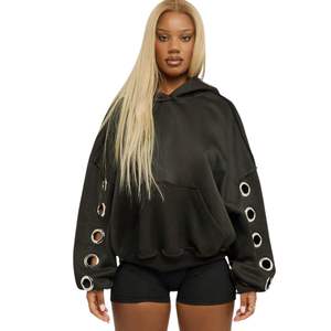 Sweat à capuche personnalisé vintage en polaire polyester/coton épais, grande taille, avec clous métalliques sur le devant, coupe décontractée, effet délavé, pour femme, avec œillets métalliques - Product Image 1