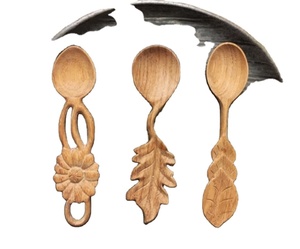 Cuchara de Madera de Pino Rojo de Vietnam con Diseño de Flores y Hojas para Cocina, Utensilio para Servir - Product Image 1