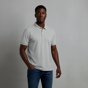 Polo à manches courtes blanc pour homme, coupe classique, décontracté, en piqué de coton respirant, design uni, boutons sur le devant - Product Image 1