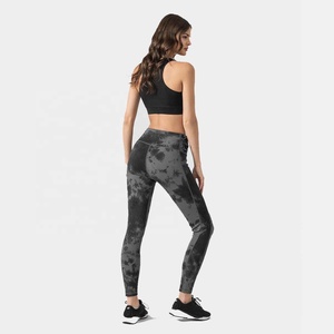 Ensemble de sport deux pièces personnalisé avec logo 2026 pour femme – Soutien-gorge de sport à col rond et taille haute et leggings – Spandex/Polyester – Idéal pour la gym et le yoga - Product Image 4