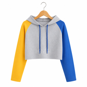 HMR Sorority Street Style Crop Top Hoodies Conçus pour des tenues contemporaines à coupe ample - Product Image 5