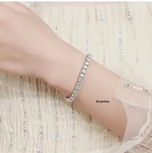 Pulsera de tenis redonda de moissanita, plata de ley 925, chapada en rodio, engaste de garras, joyería fina de lujo, regalo clásico para mujer - Product Image 1