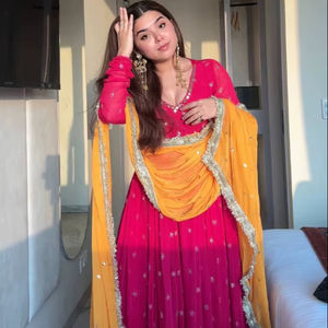 Robe Anarkali de créateur en faux georgette avec broderie de 5 mètres, ensemble de tenue ethnique entièrement cousu, catalogue en gros - Product Image 1