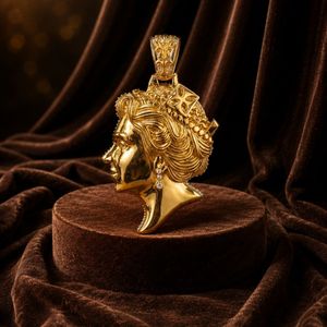 Moissanite Queen Head <b>Pendant</b> 925 Sterling Silver Iced Portrait Charm Round Brilliant Cut Wedding Party Jewelry - Product Image 4