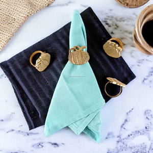 Vente chaude doré en forme de citrouille rond de serviette cercle en métal boucle de serviette décoration de table rond de serviette Halloween spécial - Product Image 5