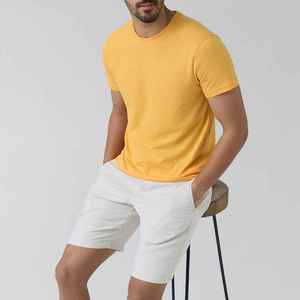 Camiseta de Manga Corta para Hombre, Cuello Redondo, Color Sólido, Informal, 100% Algodón Jersey, Diseño Liso, Corte Regular - Product Image 1