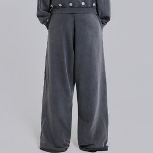 Ensemble de survêtement délavé personnalisé pour femme – Sweat à capuche et pantalon de jogging tendance, respirant et de qualité supérieure – Vêtements décontractés pour femme - Product Image 5