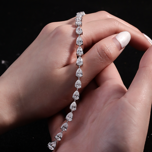 Pulsera de tenis chapada en oro de 18 quilates con diamantes cultivados en laboratorio de corte brillante pera de 0.30 quilates para mujer, joyería de boda - Product Image 4