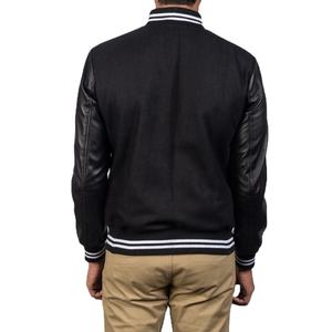 Chaqueta Varsity Personalizada de Alta Calidad para Mujer, 100% Poliéster Satinado, Chaqueta Varsity para Deportes de Equipo y Clubes, con Logotipo y Letras de Béisbol - Product Image 4