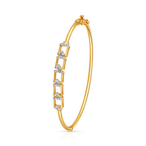 Bracelet en diamants à cinq montures avec bande fine en or jaune et design central géométrique ouvert moderne - Product Image 2