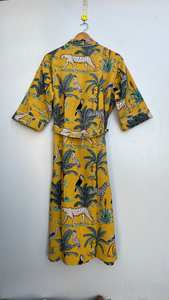 Bata Kimono de Algodón con Estampado Animal, Suave y Absorbente, Ajuste Relajado, para Spa y Uso Doméstico - Product Image 2