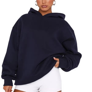 Sweat à capuche oversize personnalisé pour femme, en polaire gris clair avec manches bordeaux, décontracté et confortable, style streetwear, 100 % coton - Product Image 6