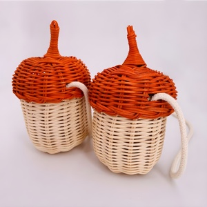 Panier en rotin tressé à la main en forme de gland pour enfants, idéal pour le jeu imaginatif, sac bandoulière écologique, prix fabricant - Product Image 3