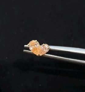 Pendiente de Oro de 14K con Diamante en Forma de Pera Flotante, Certificado IGI, Joyería Minimalista, Elegante Regalo para Bodas y Fiestas - Product Image 1