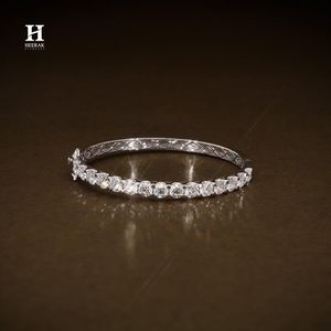 Brazalete de Lujo con Diamantes Cultivados en Laboratorio, Corte Redondo, VVS, Oro Blanco de 14k/18k, para Mujer - Product Image 1