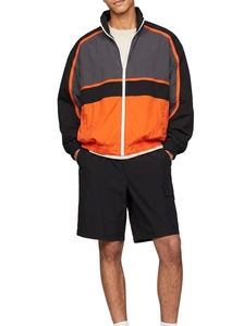 Conjunto cortavientos deportivo de algodón grueso, informal, transpirable, con capucha, para hombre y mujer, con logotipo personalizado. - Product Image 3