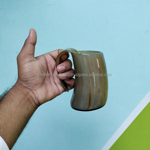 Mug en corne de buffle fait main, forme naturelle, poli, style rustique, vaisselle décorative pour la maison à prix avantageux - Product Image 4