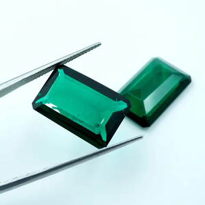 Par de Esmeraldas Verdes Zambianas Cultivadas en Laboratorio, Corte Esmeralda Facetado, 23 Quilates, 19x13x6mm, HAYAAT GEMS, Cambio de Color para Joyería - Product Image 3