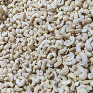 Nueces de Anacardo al por Mayor, Nueces de Anacardo a Granel WW240, WW320, Nueces de Anacardo de Vietnam a Precio Económico, Empaque OEM ODM - Product Image 1