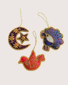 Motivos Bordados con Hilo Zari de Luna Colgante, Estrella y Pájaro Pavo Real |   Adorno Navideño con Cuentas y Bordado Zardozi, Decoración Colgante para Ramadán y Eid - Product Image 2