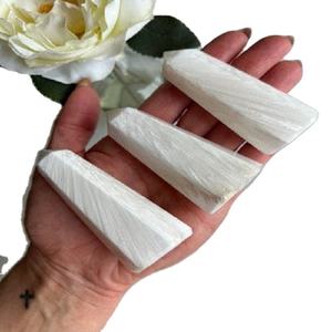 Torre de escolecita de alta calidad, obelisco de cristal pulido Natural, piedra preciosa Feng Shui Reiki, herramienta metafísica tallada curativa - Product Image 1