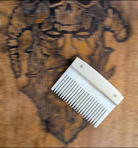 Peigne en corne de buffle polie de haute qualité, style animalier, fait main, écologique, pour la maison, le spa, le salon, les mariages, personnalisable - Product Image 1