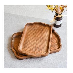 Plateaux en bois naturel pour servir du thé ou du café, disponibles en formes rondes et rectangulaires - Product Image 1