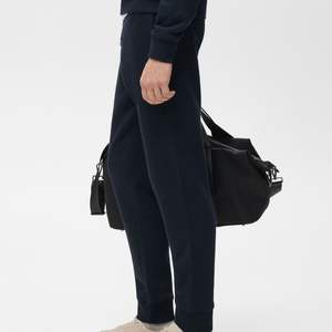 Pantalones personalizados 100% algodón para hombre, corte regular, ropa de gimnasio y ejercicio para hombre, fabricante OEM ODM, ropa urbana. - Product Image 2