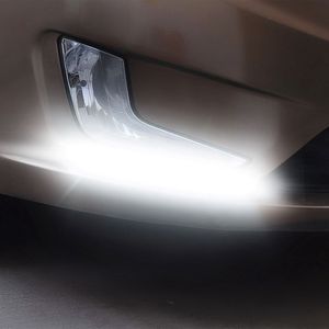 Pegatina de Luces LED de Circulación Diurna de 12V para Uso Interior y Exterior en Automóviles - Product Image 3
